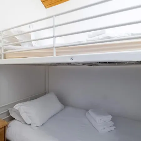 Apartman Skyhook: Batiment B *