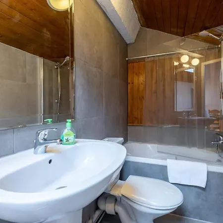 Skyhook: Batiment B 아파트